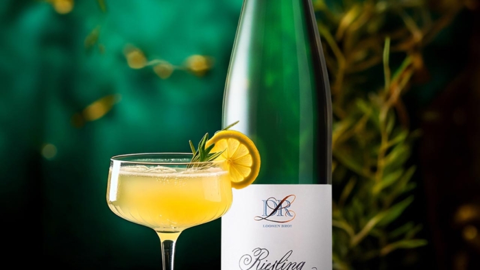 2025_0508-RieslingAndGold-Dr_L_Riesling-RecipesCocktails-DrL-v1-1280x1280